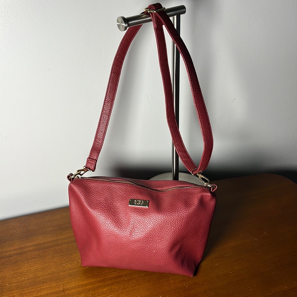 BCBG Paris women’s bag